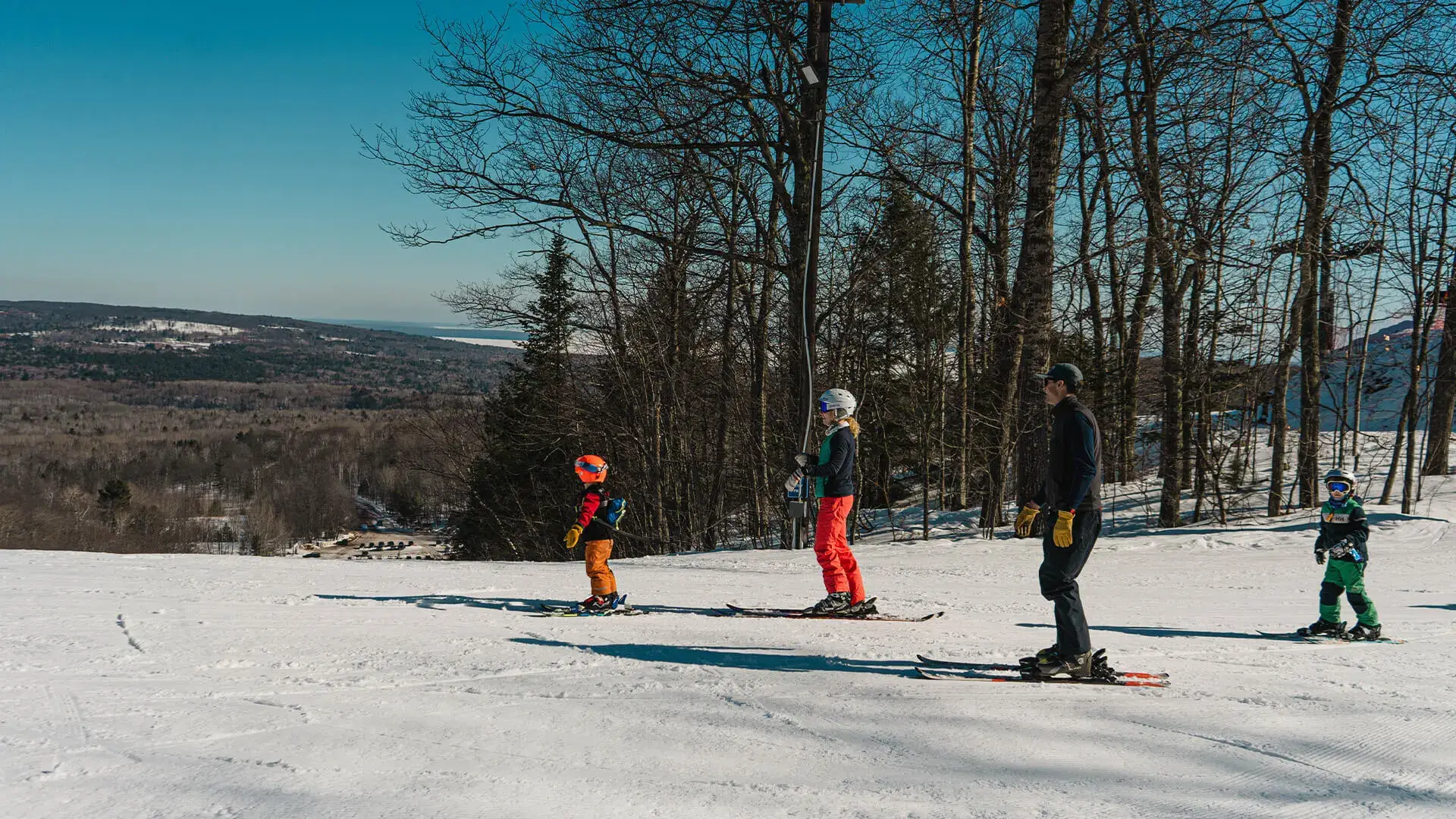 Mt Ashwabay Bayfield Wisconsin Ski (5)